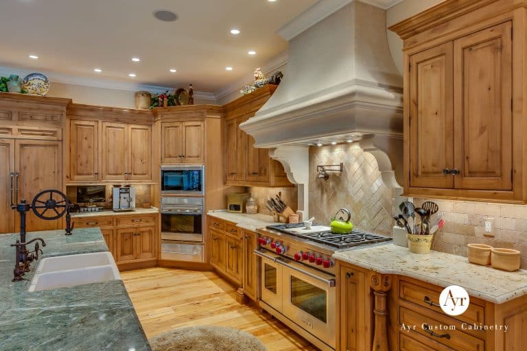 custom kitchen cabinets