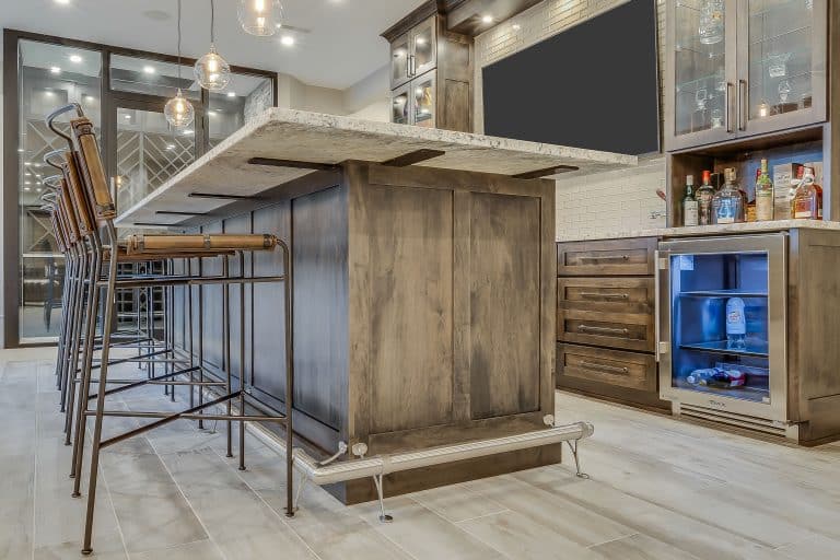 custom bar cabinets in middlebury in