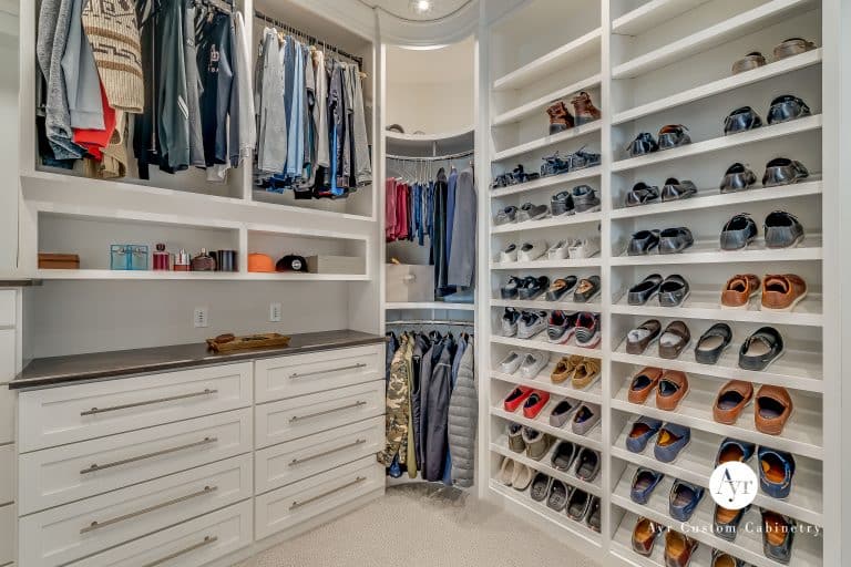 custom bedroom &amp; closet cabinet photos 11